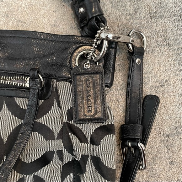 Black & silver Coach handbag - Picture 2 of 7